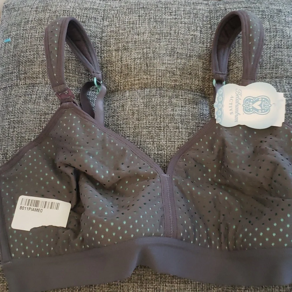 Belabumbum Sporty Mesh Nursing Bra in Gray/Aqua Size M